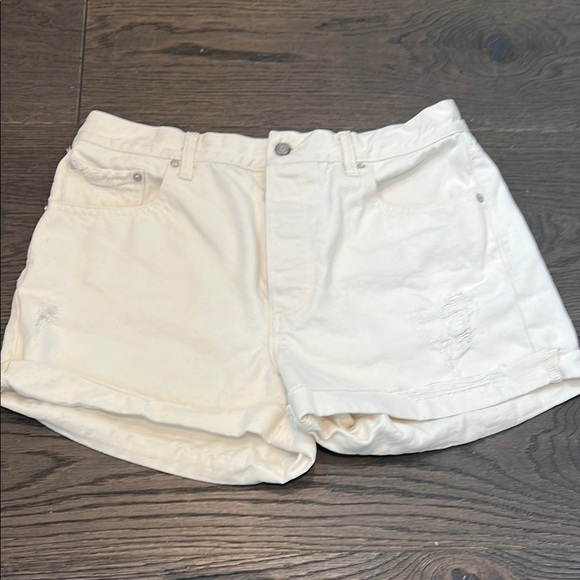 Boyish Women's Cream denim Shorts - Picture 3 of 7